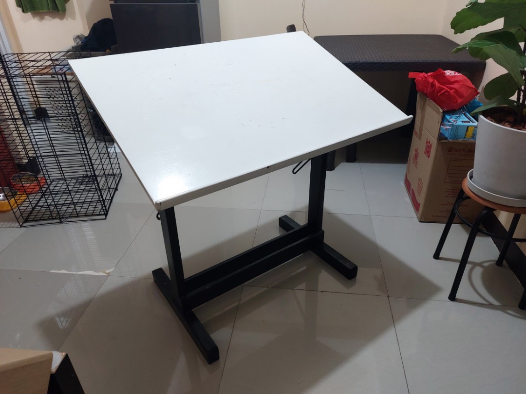 Adjustable Drafting Table Wood for Engineering and Architecture