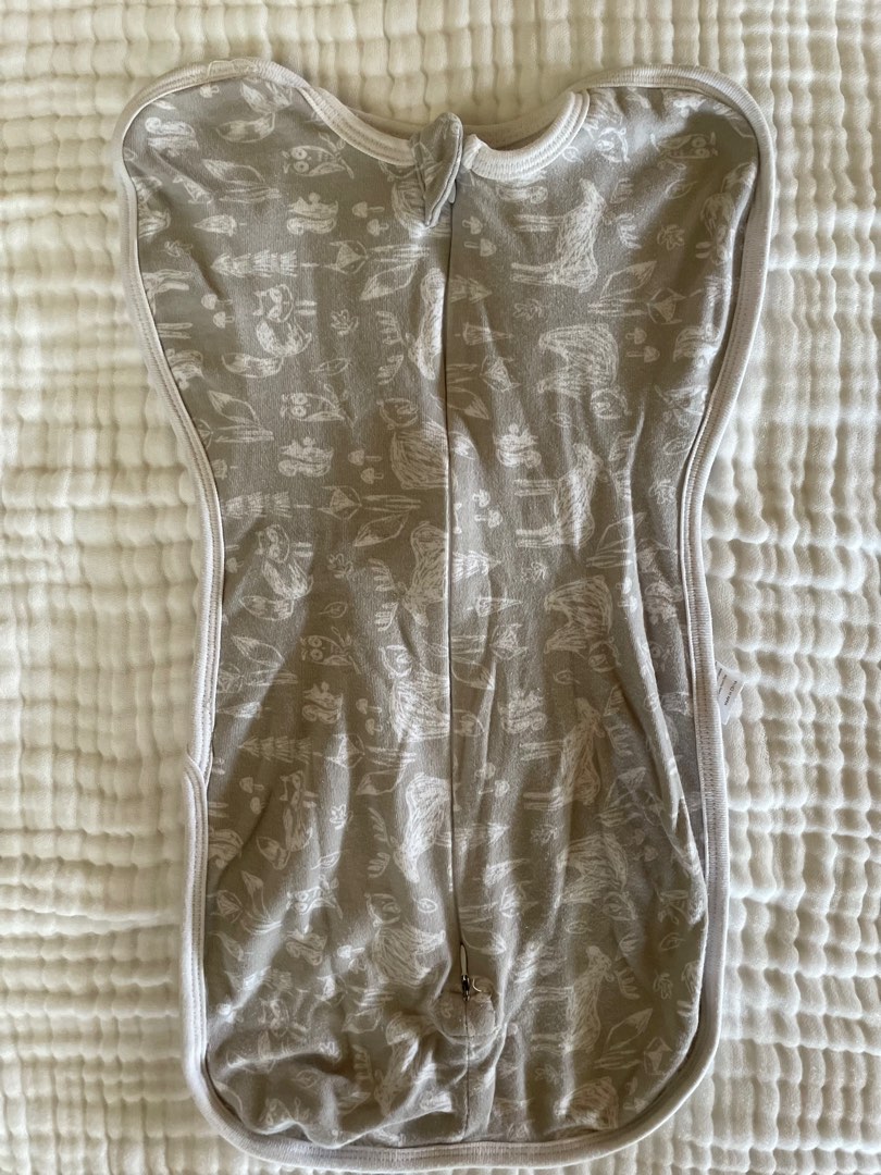 Arms up Swaddle, Babies & Kids, Babies & Kids Fashion on Carousell