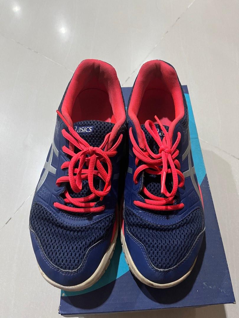 Indoor discount running shoes