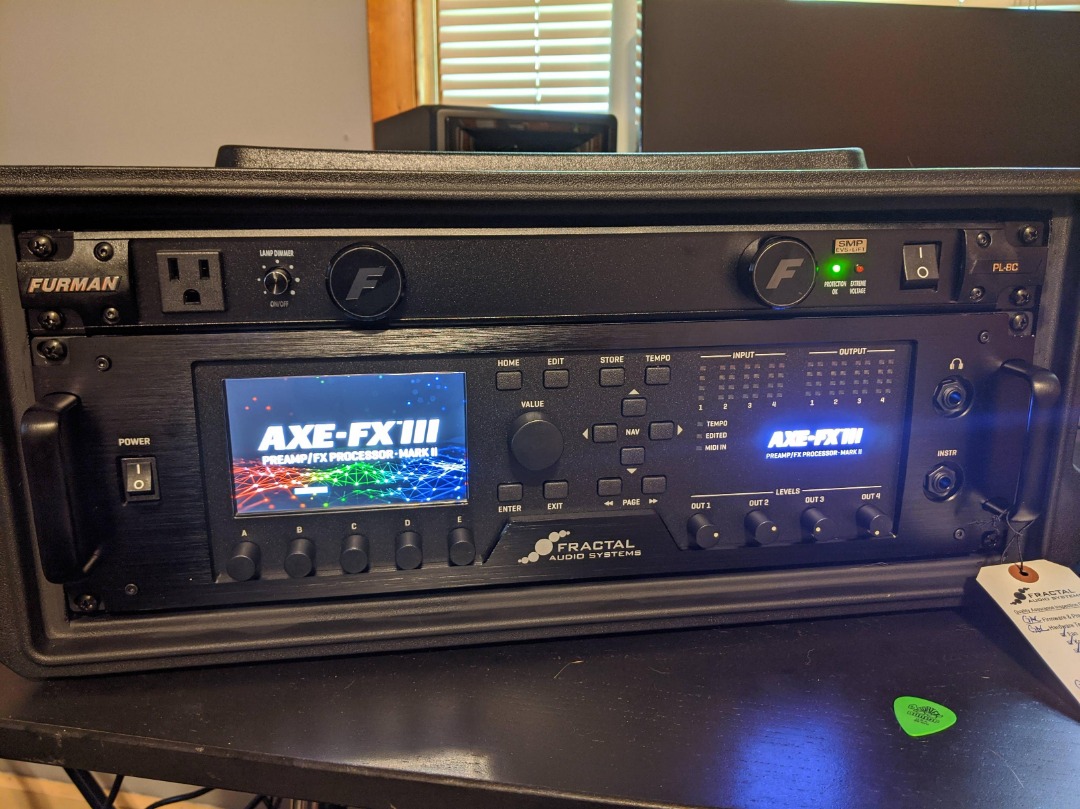 Axe FXIII MK2 guitar preamp and fx processor, Hobbies & Toys, Music