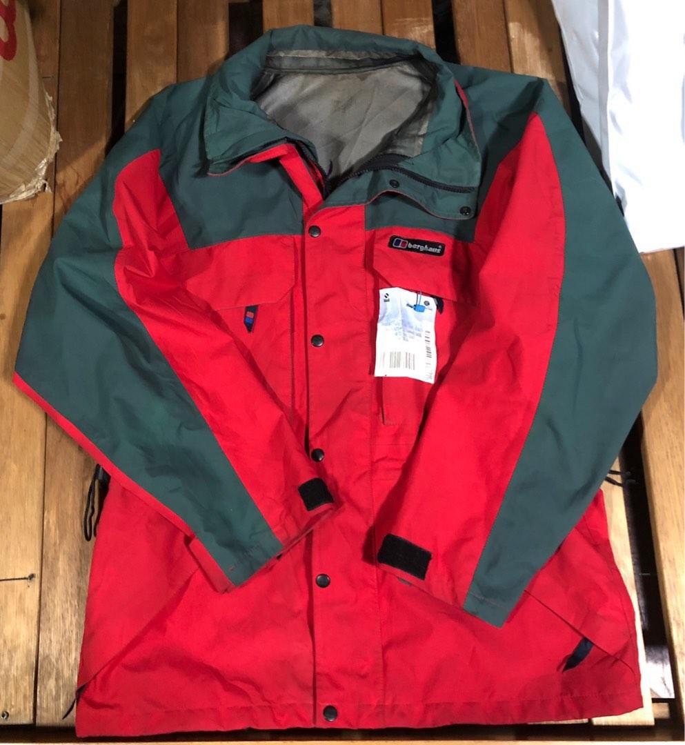 M&m berghaus store
