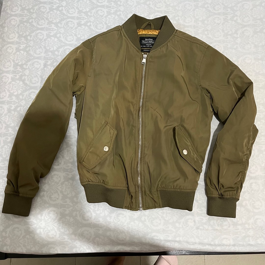 Bomber jacket womens bershka deals