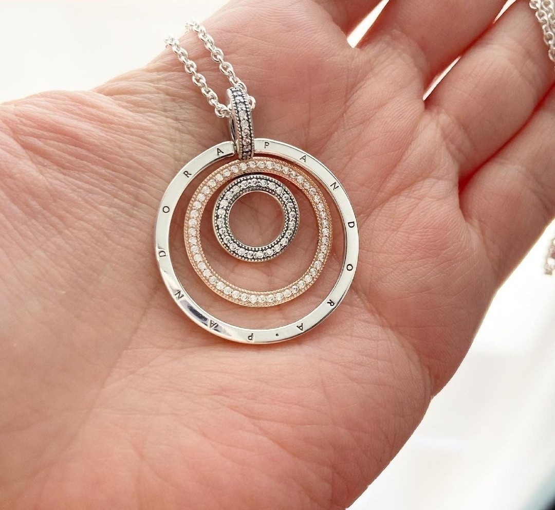 Pandora necklace top two circles