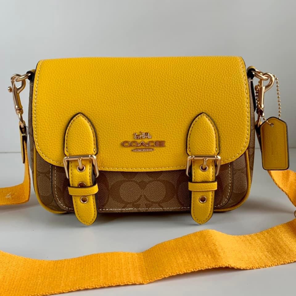 Coach Lucy Crossbody in Signature Canvas (retro yellow), Women's