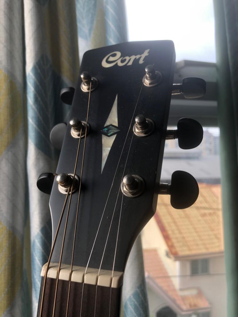 CORT CE304T Acoustic Guitar, Audio, Other Audio Equipment on Carousell