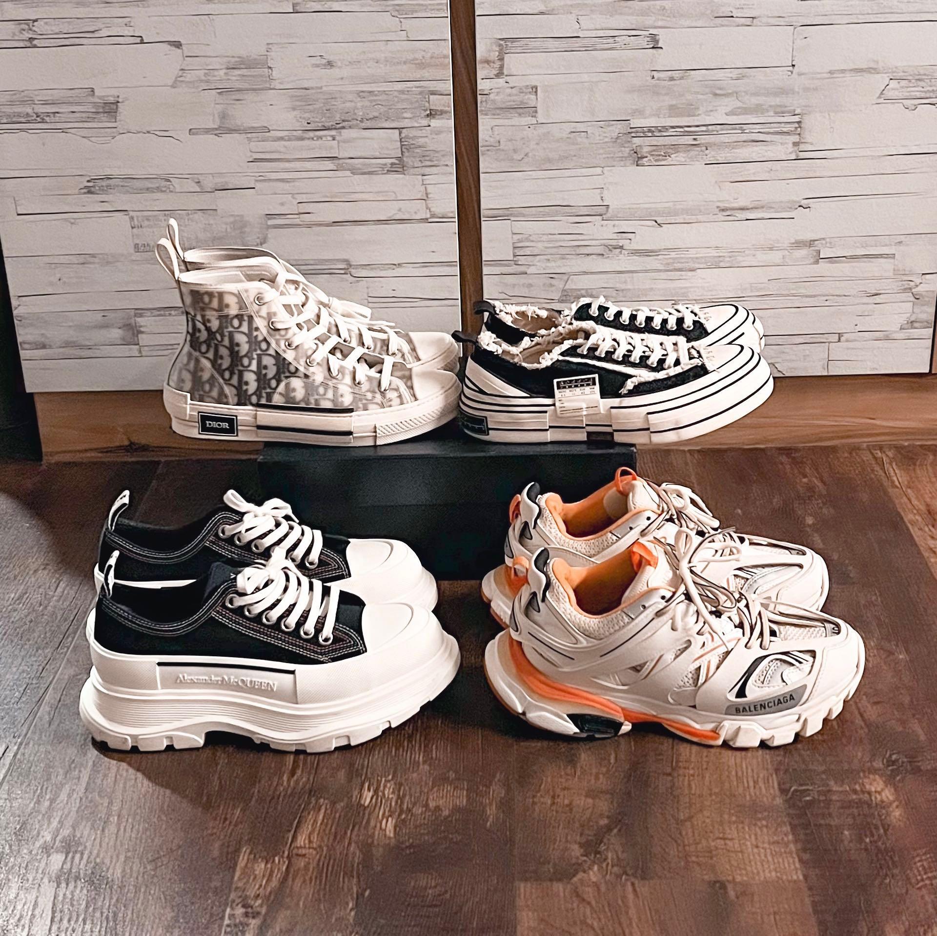 Chris on Twitter These Chunky Sneakers Are Like a Balenciaga Triple S  amp Dior Runner Hybrid httpstcoVxYo6CNUx2 Ashaddict  balenciagatriples dior Featured Shopping httpstcovQ0QjtvIef   Twitter