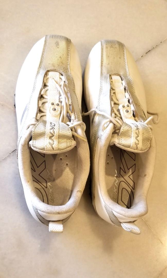 DKNY MEN SNEAKERS ORIGINAL AUTHENTIC Men s Fashion Footwear