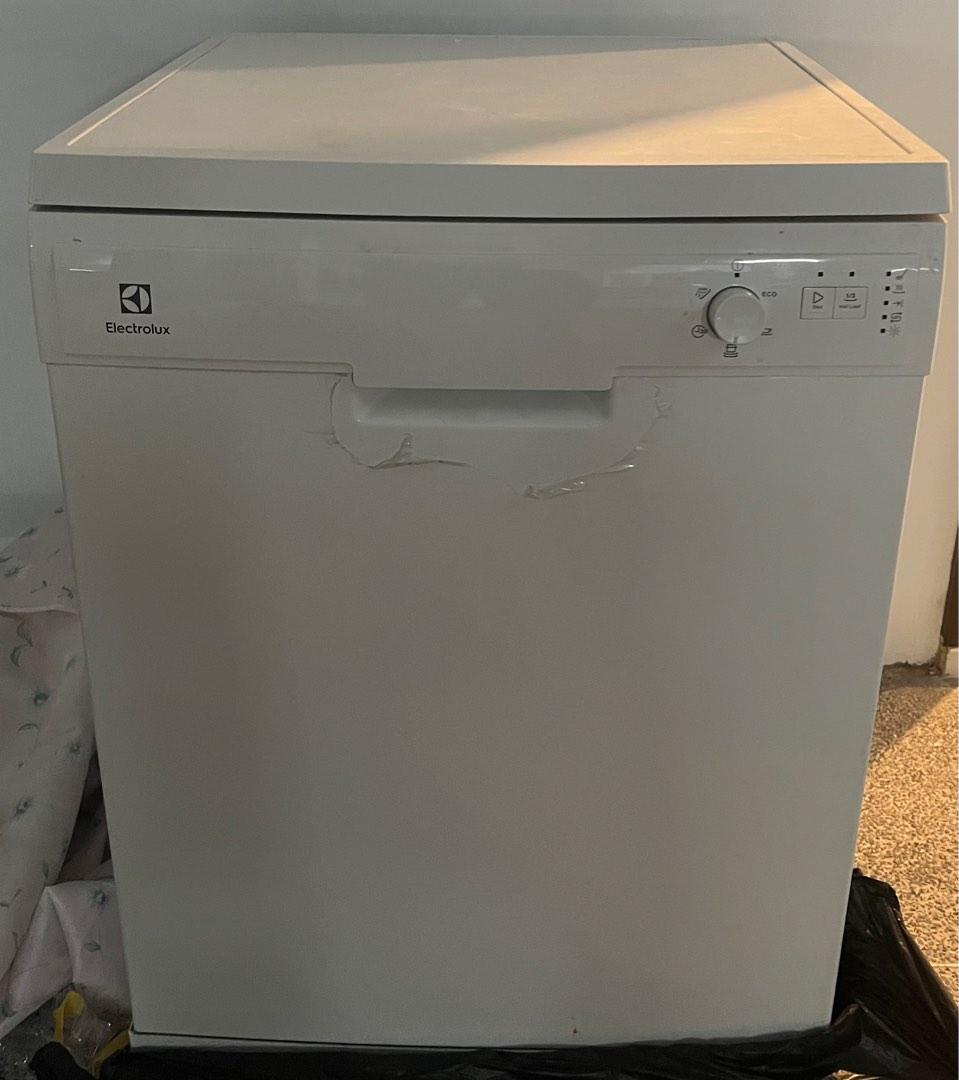 Electrolux Dishwasher Cash and Carry, TV & Home Appliances, Kitchen
