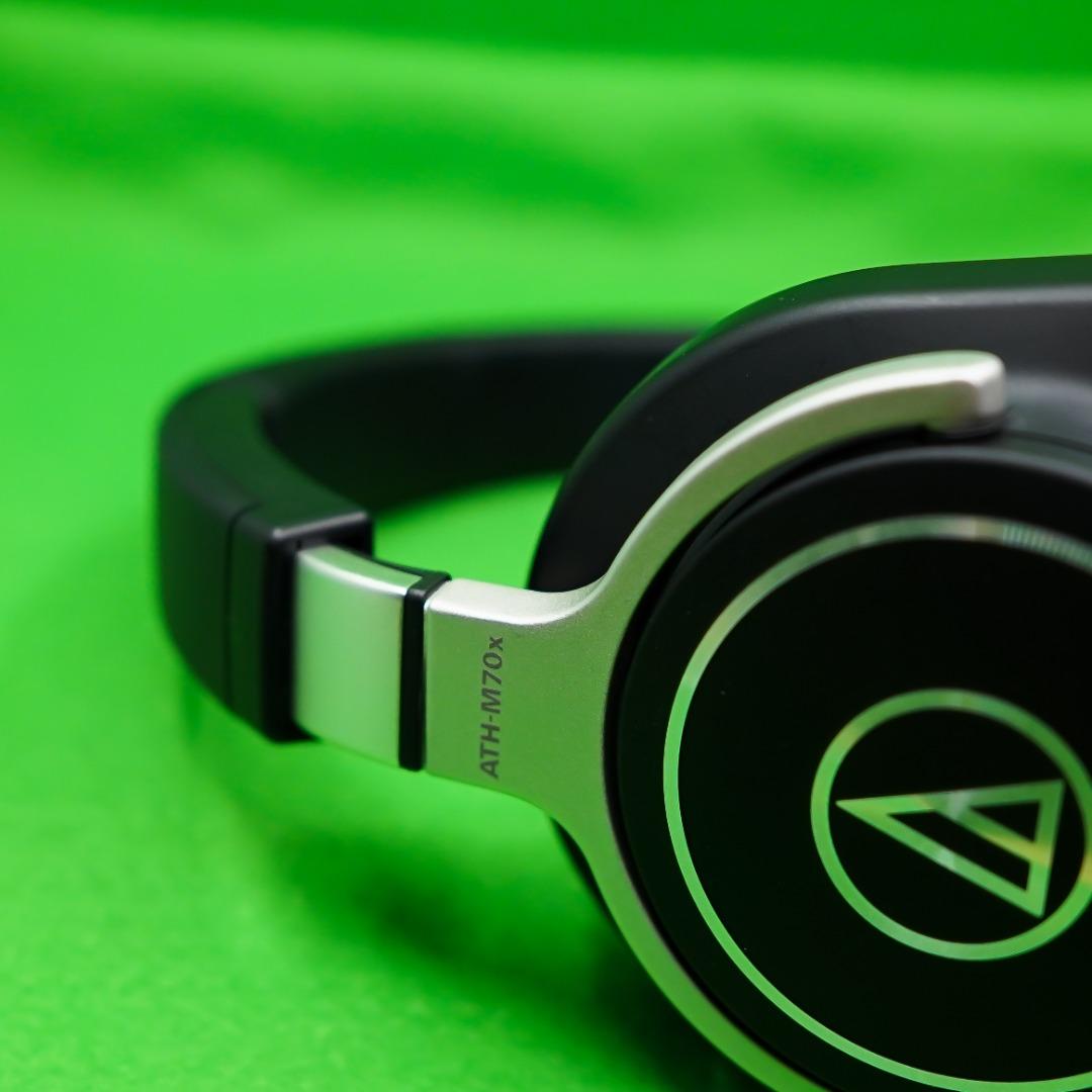 Flagship AudioTechnica ATHM70x Professional ClosedBack Dynamic