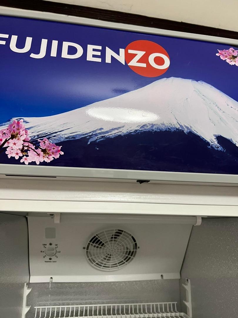 Fujidenzo 11 cu.ft, Upright Chiller, Fan Cooled System, TV & Home