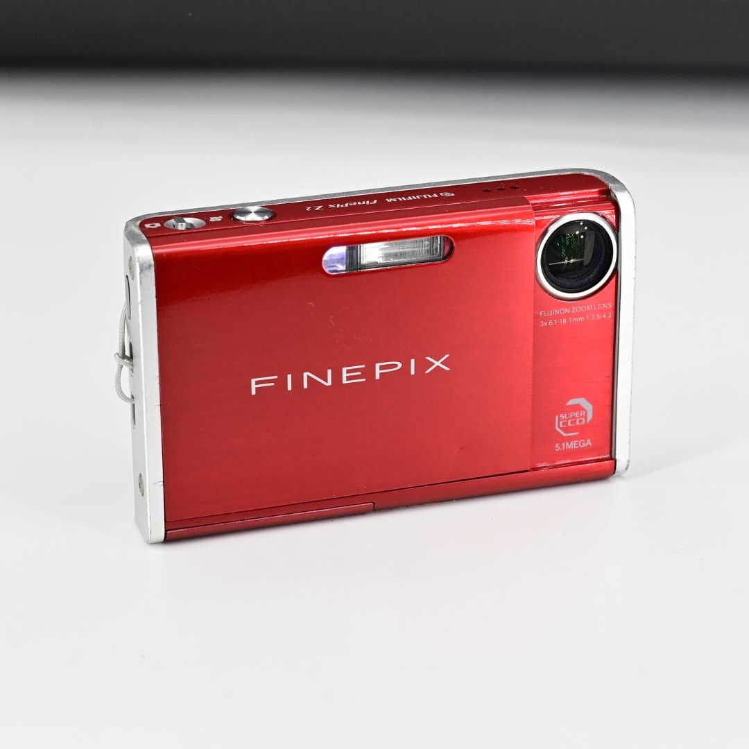 富士フイルム FINEPIX z2 コンパクトデジタルカメラ - デジタルカメラ