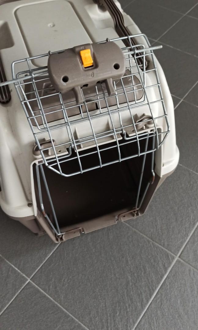 genuine IATA airline approved pet dog cat cage carriers by SKUDO 4 made