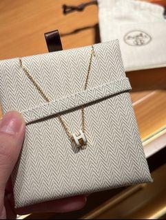 Hermes mini Pop H Necklace
