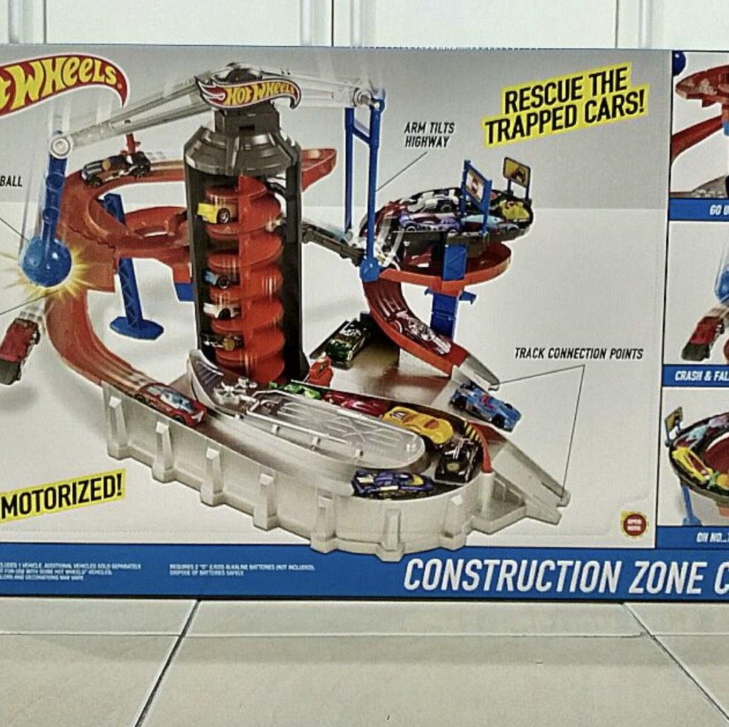 Hot wheels construction zone chaos hot sale