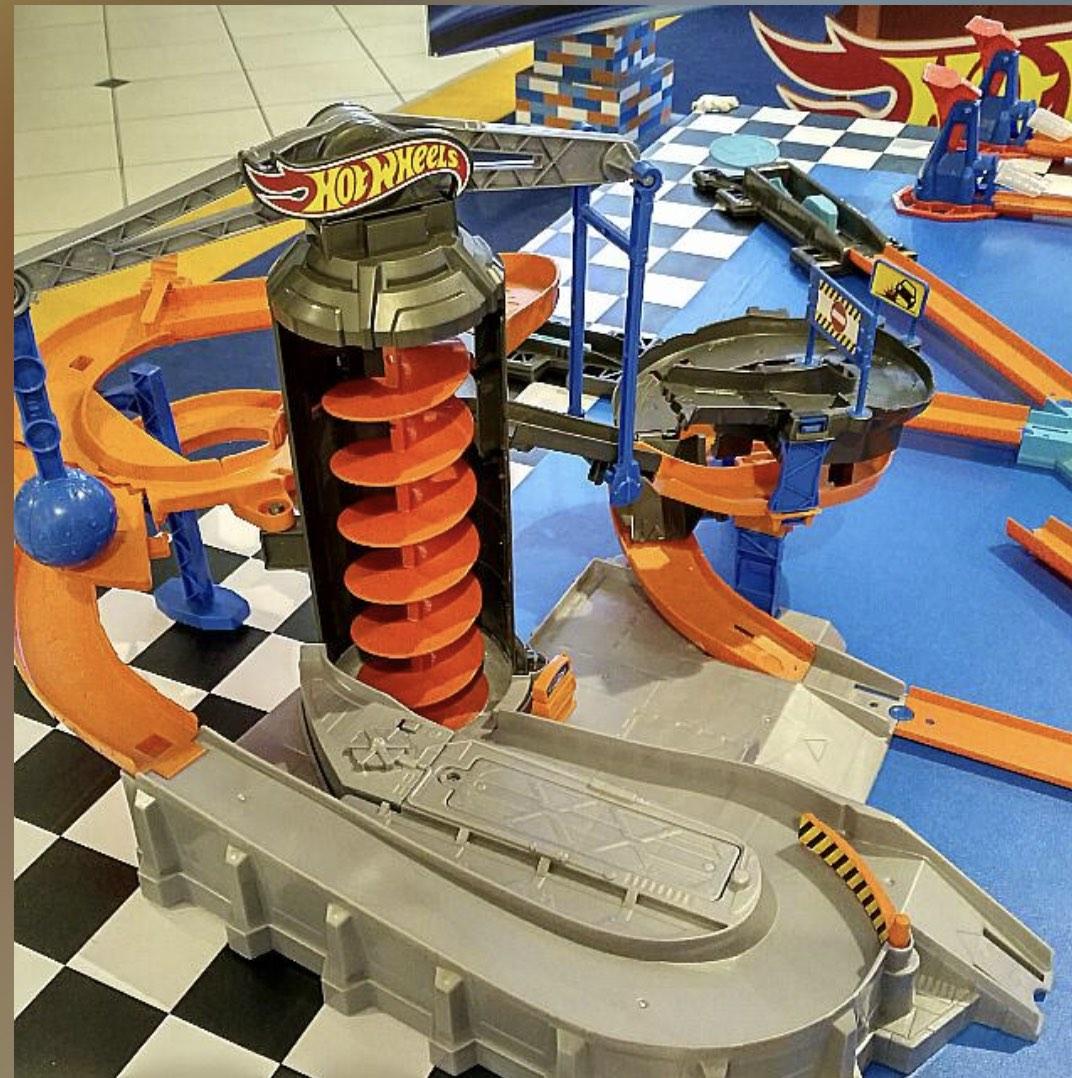 Construction zone chaos hot wheels outlet
