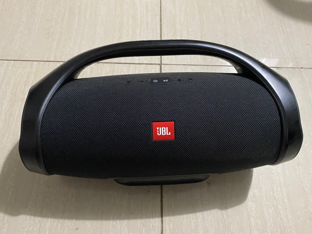 jbl kaboom box