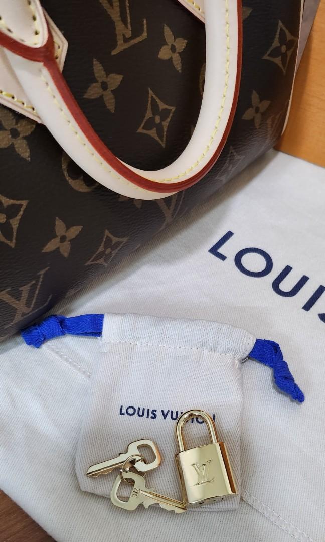 LV Speedy 20 (adjustable strap), Luxury, Bags & Wallets on Carousell