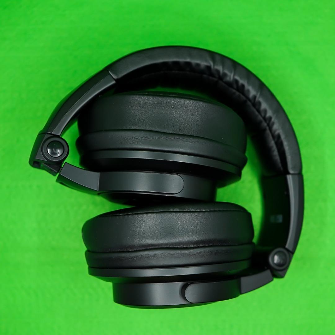 Mackie MC-250 MC Series Professional Closed-Back Studio Monitoring ...
