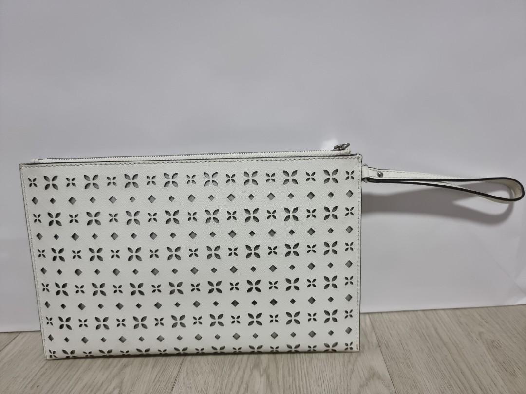 Michael kors store xl zip clutch