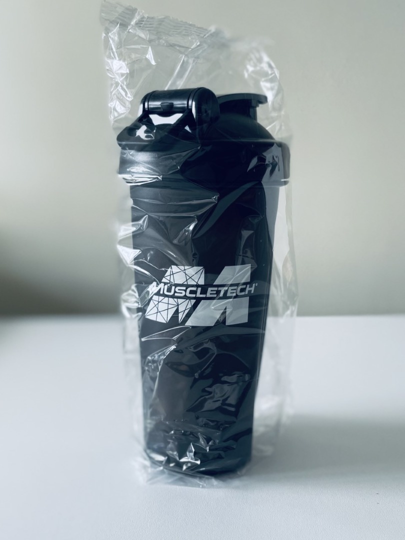 MuscleTech Shaker Cup / Bottle 700ml, Furniture & Home Living ...