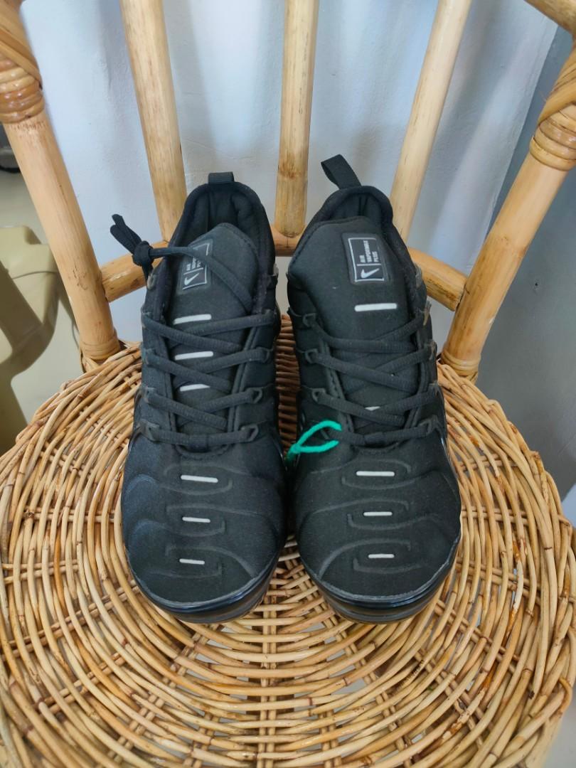 all black mens vapormax