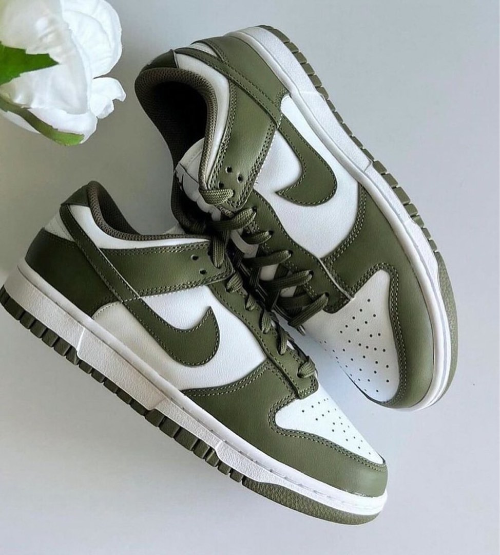 Nike Dunk Low Medium Olive DD1503-120 橄欖綠色軍綠色, 女裝, 鞋, 波