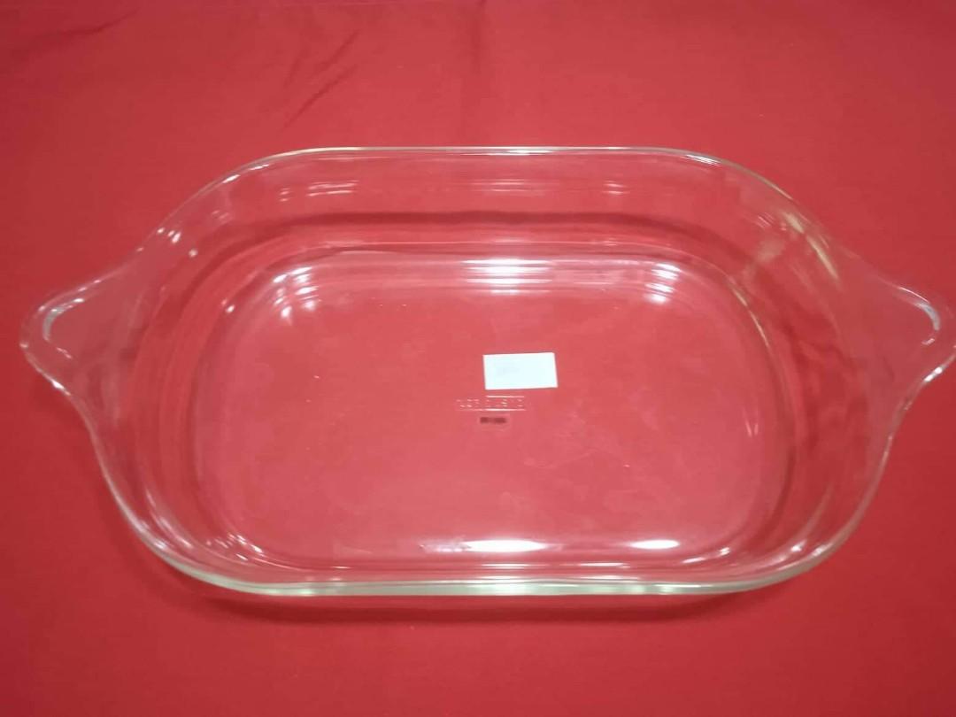 Oval baking dish, Furniture & Home Living, Kitchenware & Tableware