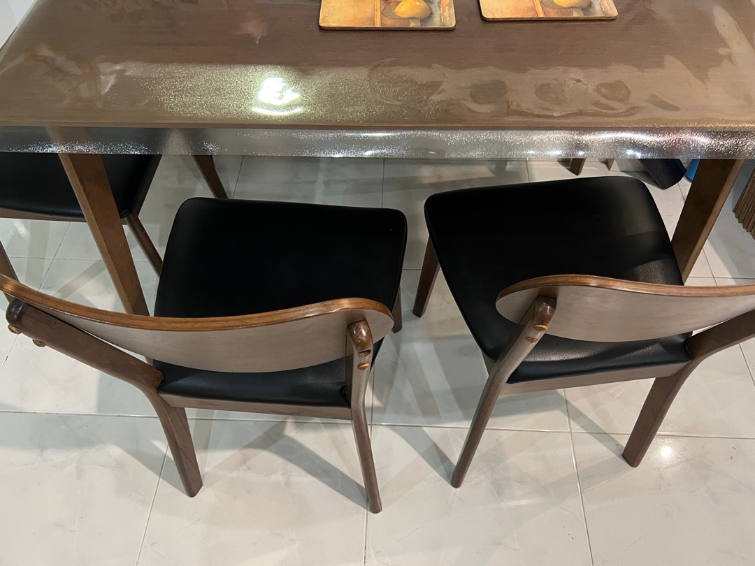 Picket and Rail Ramsey Dining Table and Chairs, Furniture & Home Living