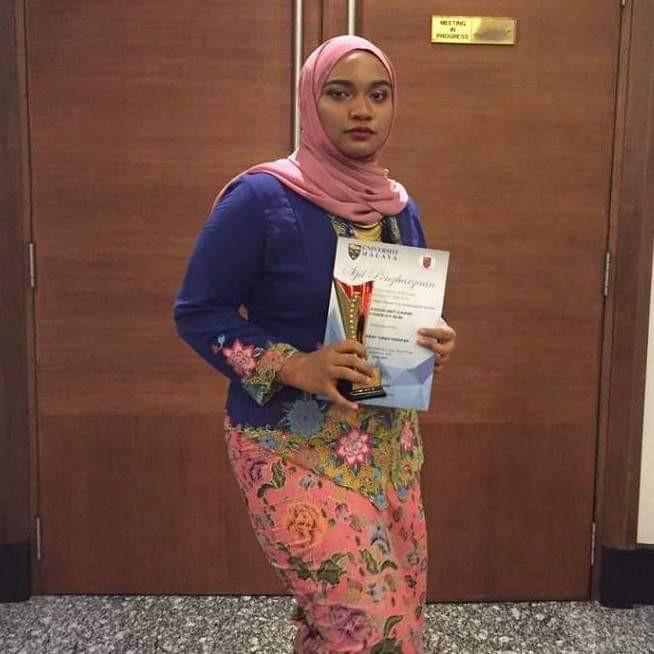 Kebaya moden plus size 2025