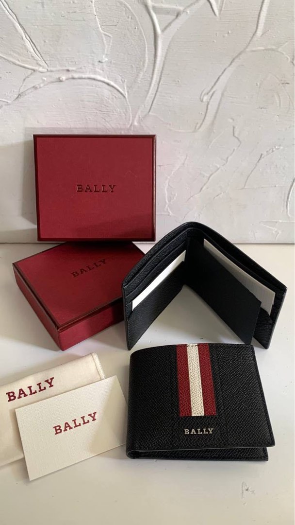 Ready Bally Tevye bovine embossed black Sz 11 x 8 Barang Mewah Tas Dompet di Carousell