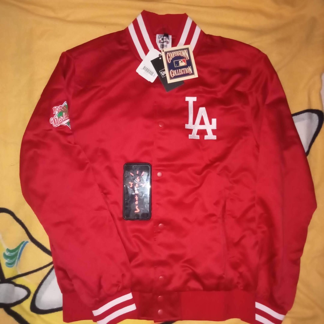 LA DODGERS BY STITCHES ATHLETICS GEAR, Men's Fashion, Coats, Jackets and  Outerwear on Carousell