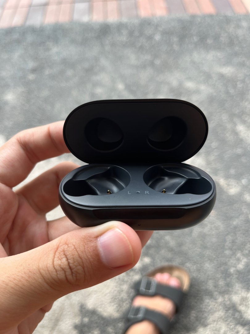 Samsung Earbuds Case, Audio, Earphones on Carousell