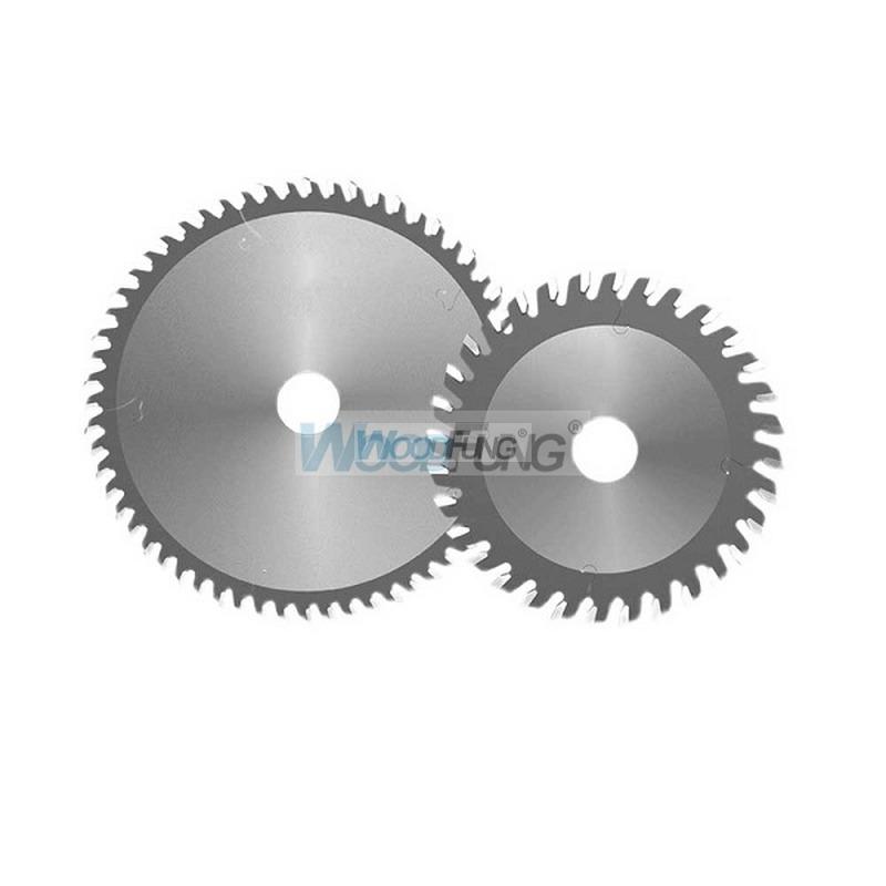 saw blade set (Category: Construction Tools & Equipment) located in Mandaluyong City. Submitted by shammyshop (Listing ID 1184352070, Image 1). Description: saw blade with small and big for sliding panel saw.