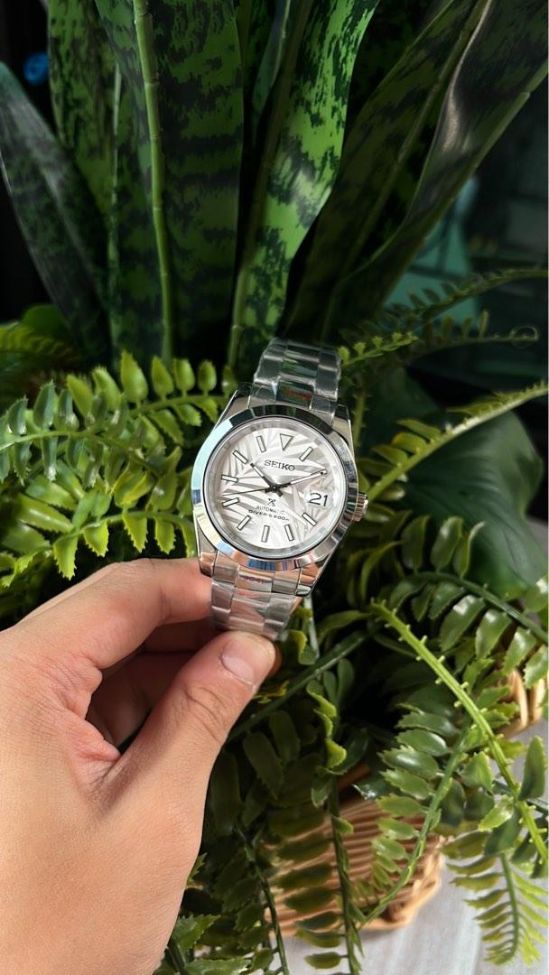Seiko Datejust (white leaf motif dial), Men's Fashion, Watches &  Accessories, Watches on Carousell
