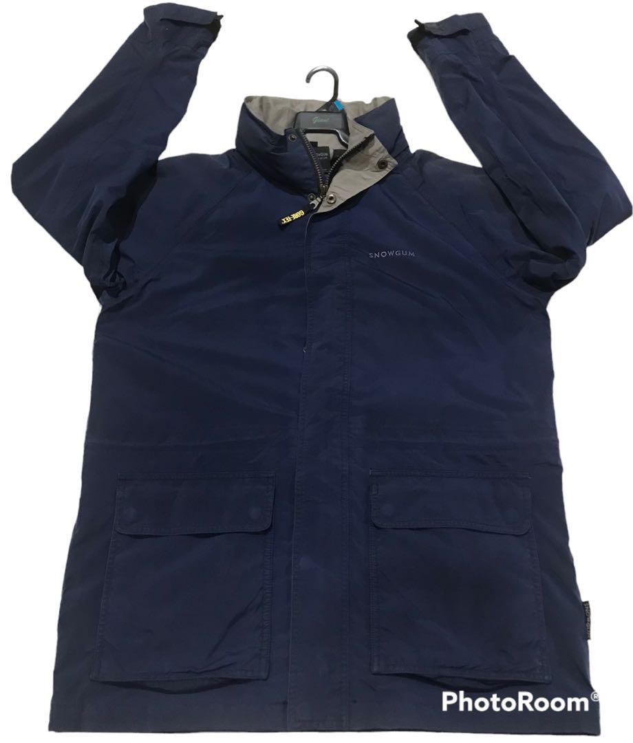 Snowgum GoreTex, Men's Fashion, Coats, Jackets and Outerwear on Carousell