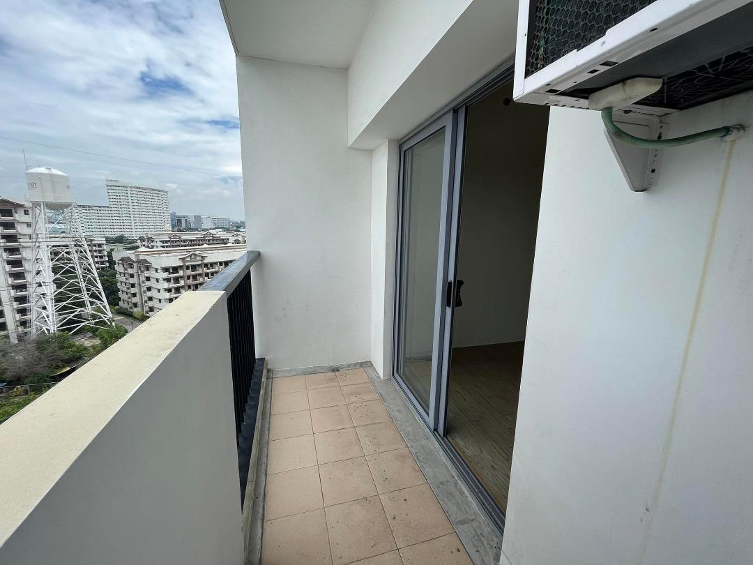 Studio Unit with for sale East Bay Residences, East Service Road