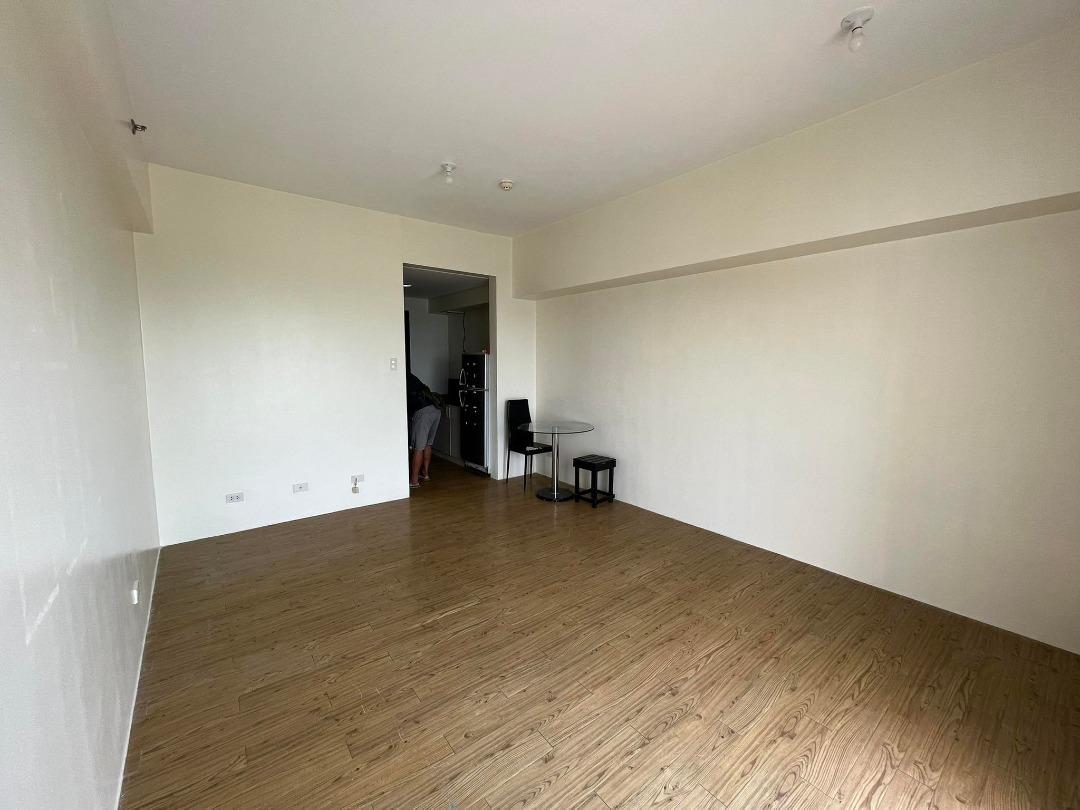 Studio Unit with for sale East Bay Residences, East Service Road