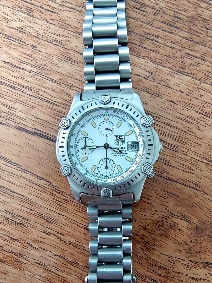 Chronograph discount under 2000
