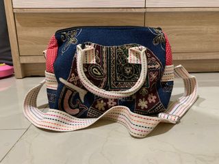 (Kategori: ) berada di . Dikirim oleh vindabhikuning (ID iklan 1184486726, Gambar 1). Deskripsi: .