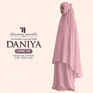 Telekung Naelofar Daniya