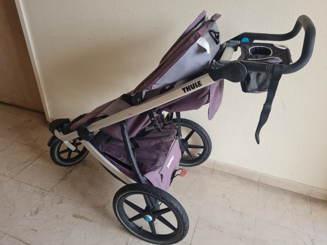 Thule Urban Glide, Babies & Kids, Going Out, Strollers on Carousell