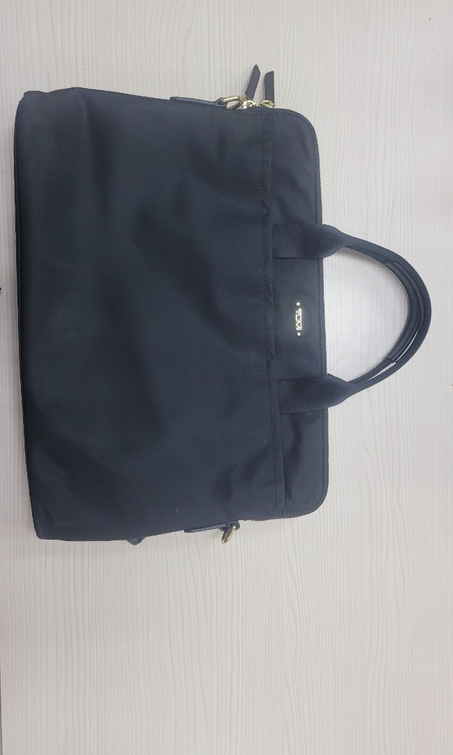 Tumi voyageur on sale joanne laptop carrier