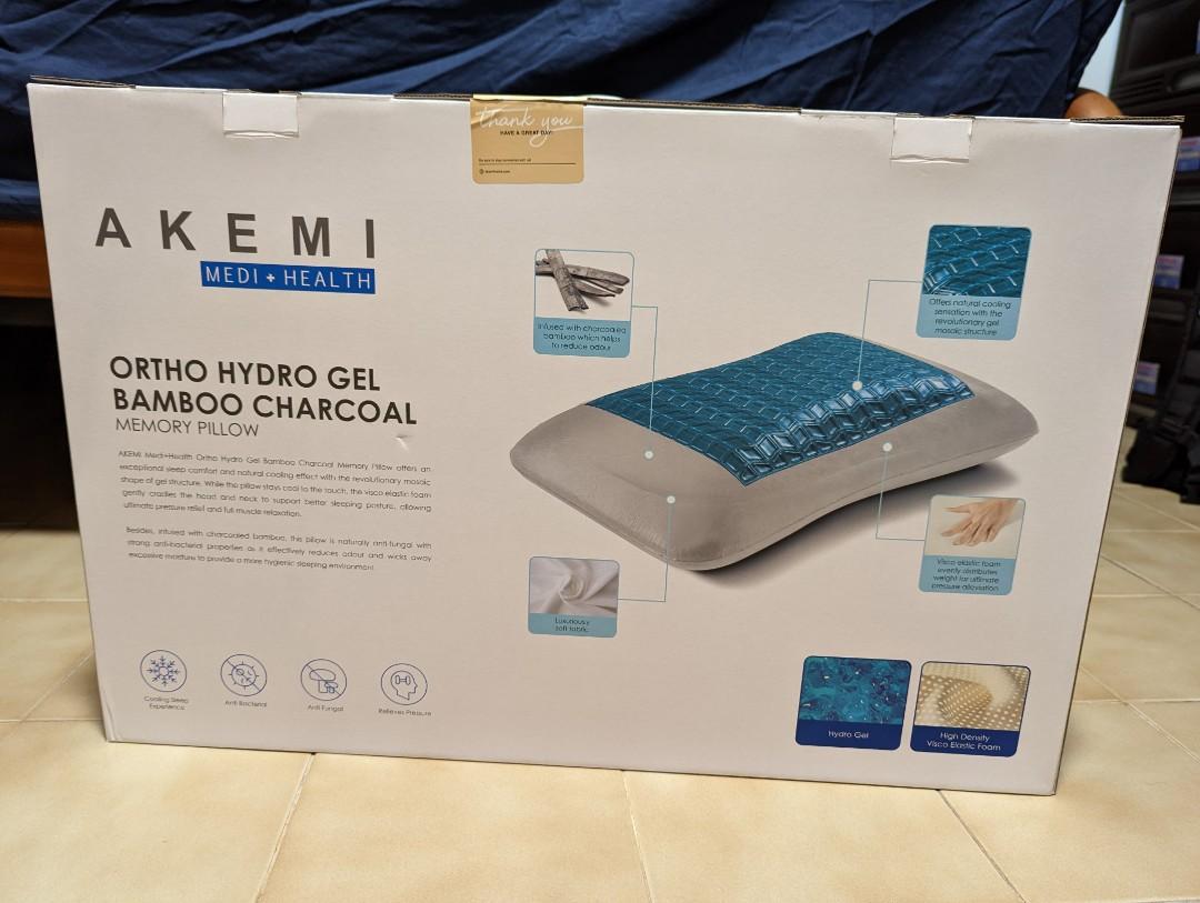 Akemi bamboo charcoal deals cooling gel memory pillow