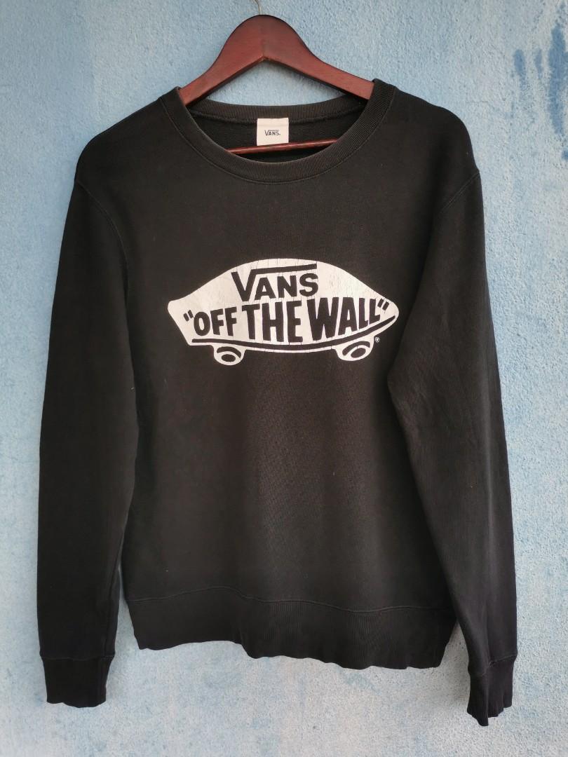 Sweatshirt vans off clearance the wall
