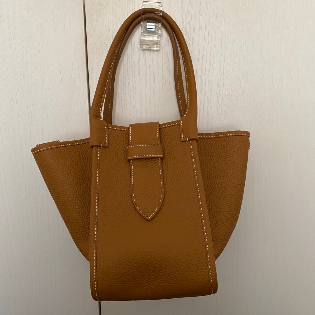 Vasic Port Mini Bag, 女裝, 手袋及銀包, Tote Bags - Carousell