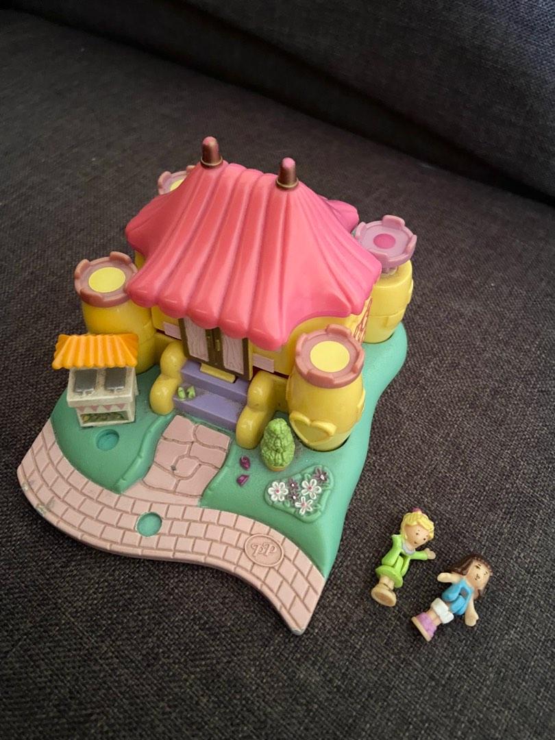 Vintage 1996 Polly Pocket (Bouncy Castle), Hobbies & Toys, Collectibles &  Memorabilia, Vintage Collectibles on Carousell