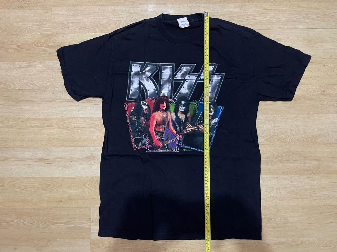 Vintage band tee kiss Size L T shirt Carousell
