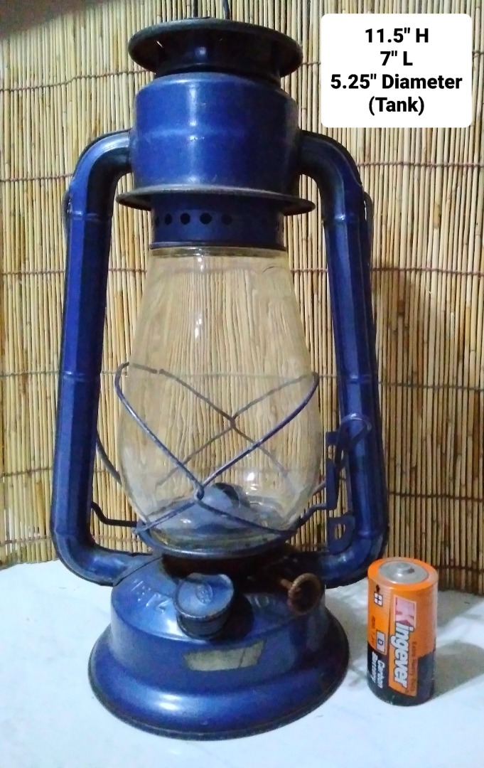Vintage Kerosene Lantern, Hobbies & Toys, Memorabilia & Collectibles
