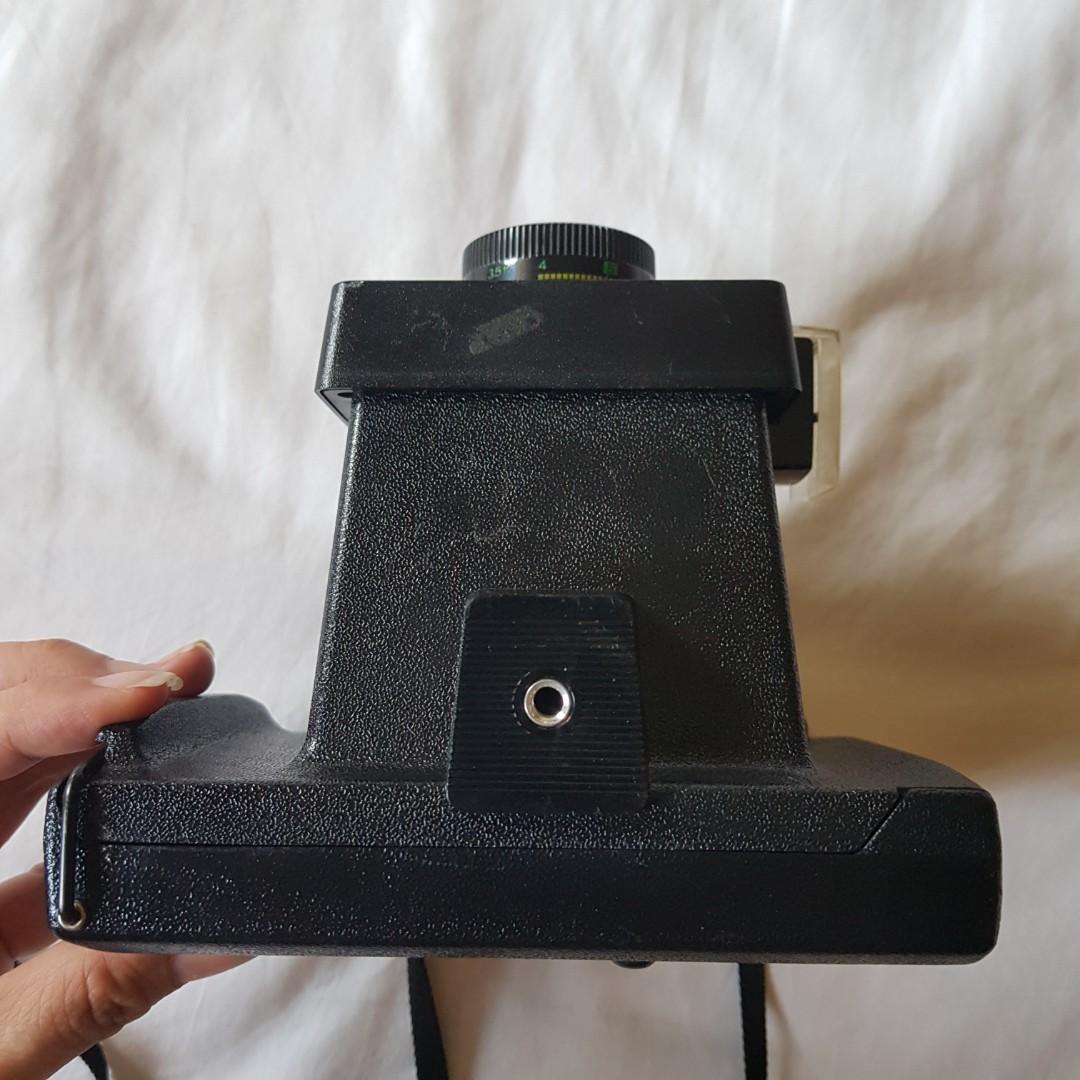 Vintage Polaroid EE44 1976-1977, Photography, Cameras on Carousell