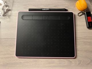 （分類：）位於 。 由 buyyourstufffff 提交（商品編號 1184471045，圖片 1）。簡介： 。